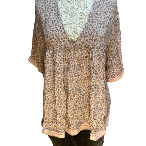 white birch Tops - White Birch Leopard Print Babydoll Blouse